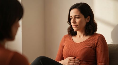 אישה - הקשר בין קונפליקט לא מעוכל למערכת העיכול